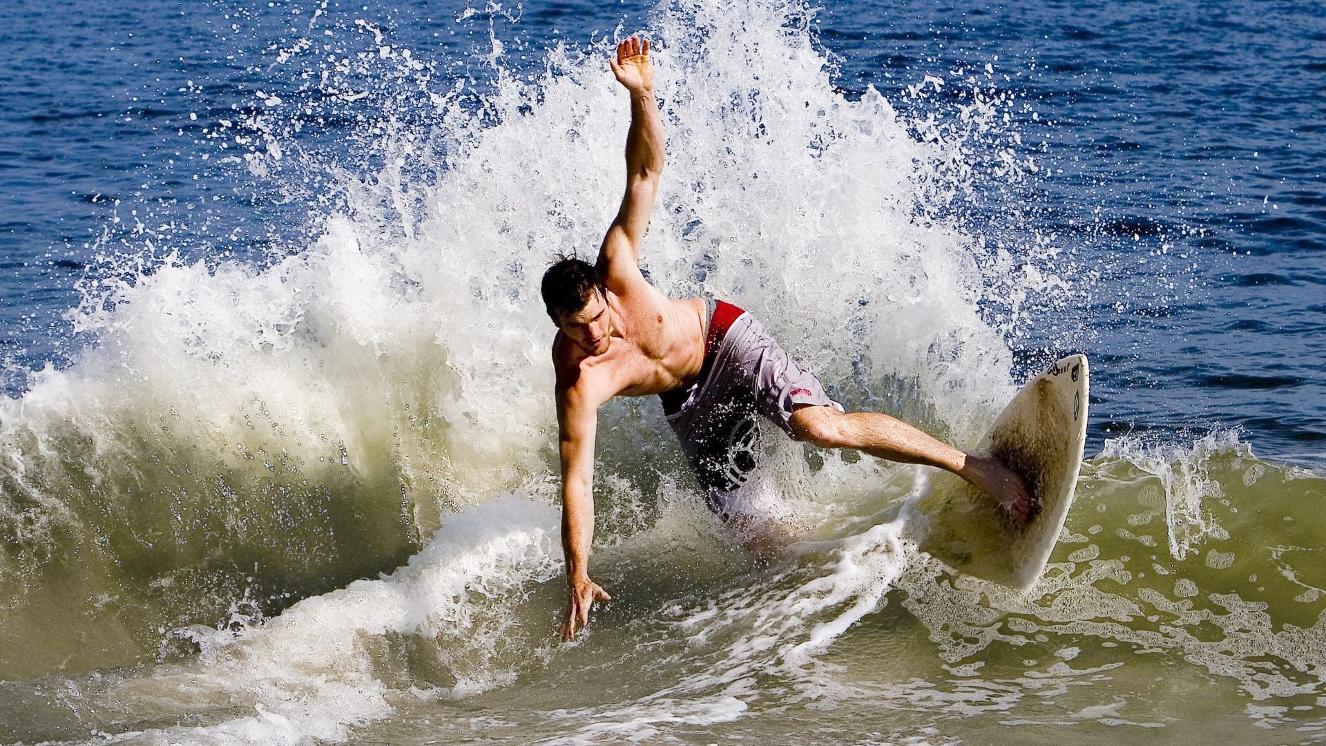 九游游戏在线玩-凯瑟琳·伯科夫决赛表现超出预期，斯皮尔伯格 凯瑟琳